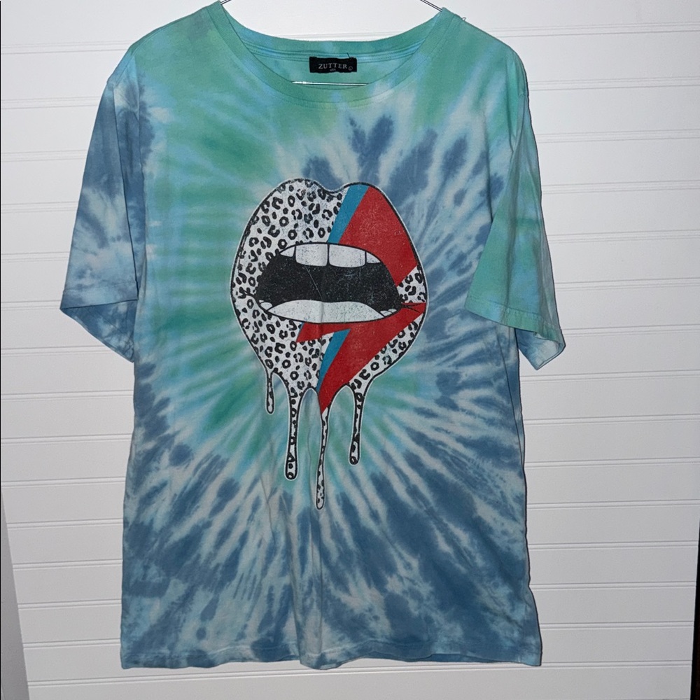Zutter Tie Dye Graphic Tee Drip Lips Lightning Bolt Boho Trendy Size L